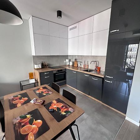 Orange House Apartment Varşovia Exterior foto